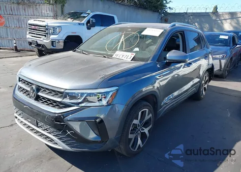 2023 Volkswagen Taos 1.5T Sel z USA, uszkodzony, nr VIN 3VV2X7B2XPM324383